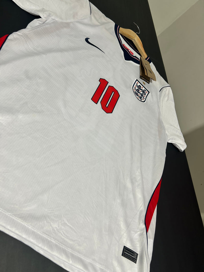 Camisa Seleção da Inglaterra 2026 - Bellingham 10 - Versão Torcedor