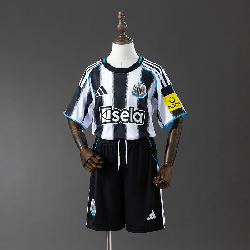 Kit Infantil New Castle I 25/26