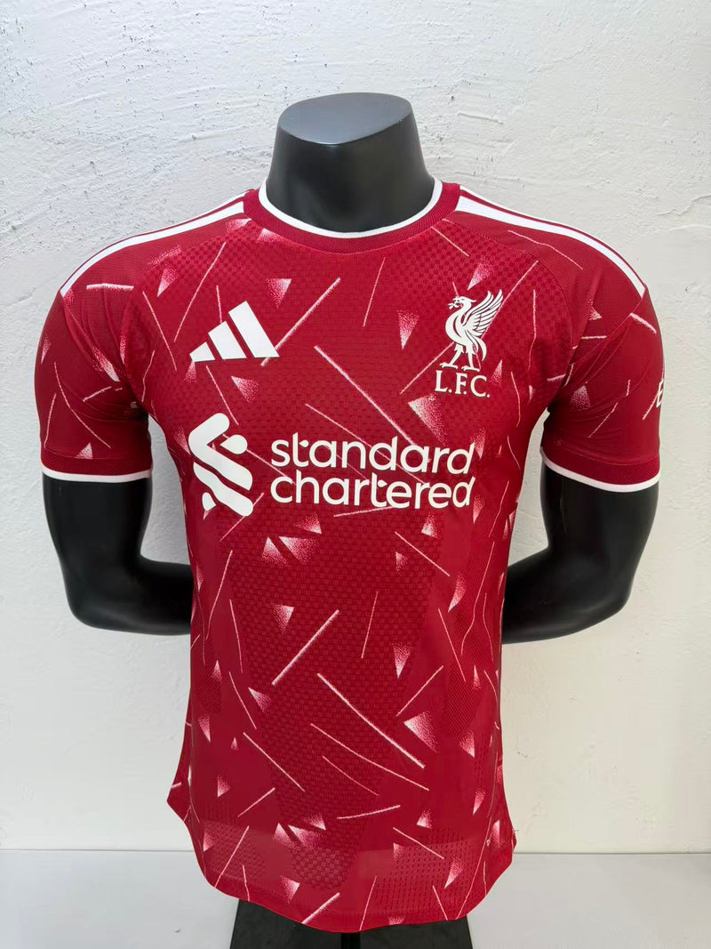 Camisa Liverpool I 2026/27 - Versão Jogador